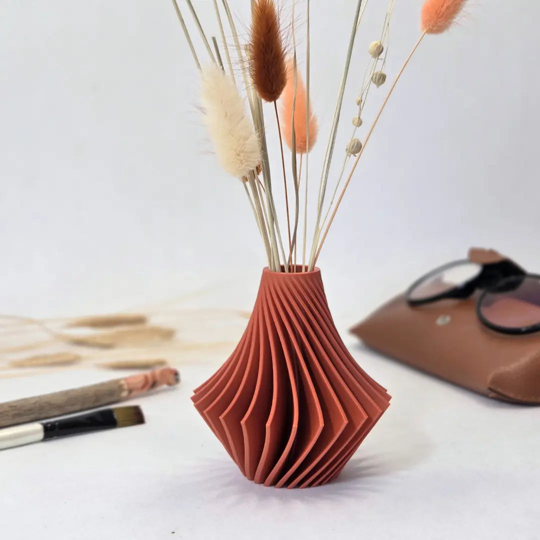 Mini Vase Varnia Vasotopia